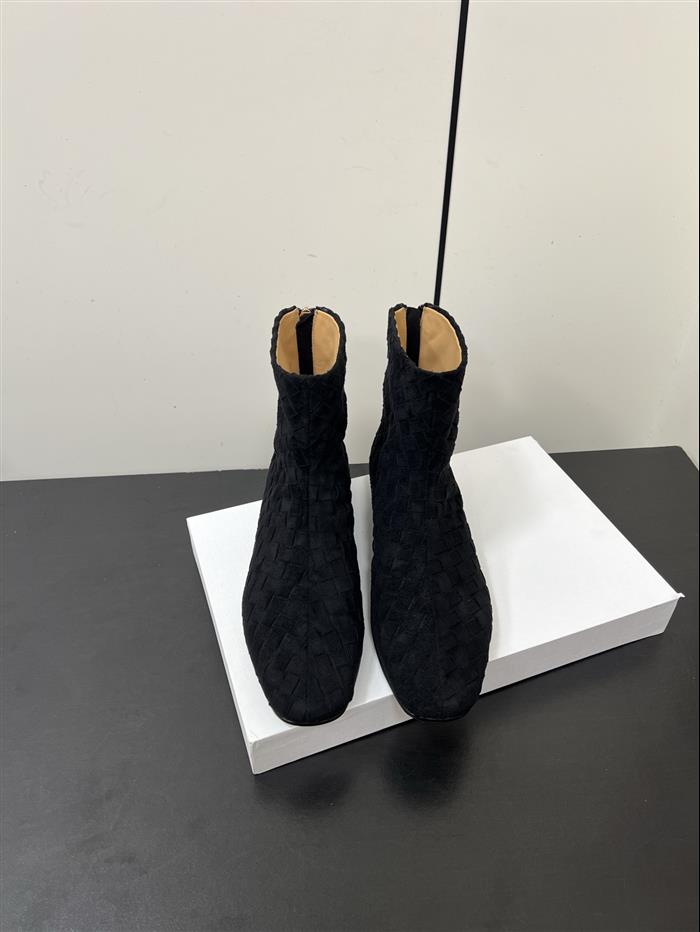 20251128173234905 380